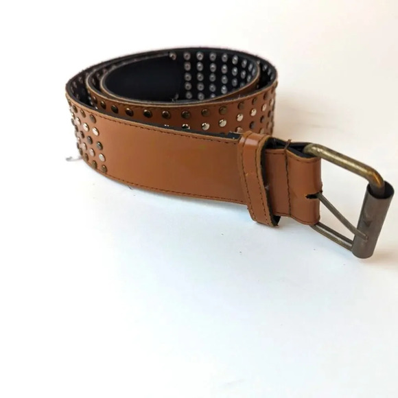 Faux Leather Studded Belt - 11 - Picture 1 of 5